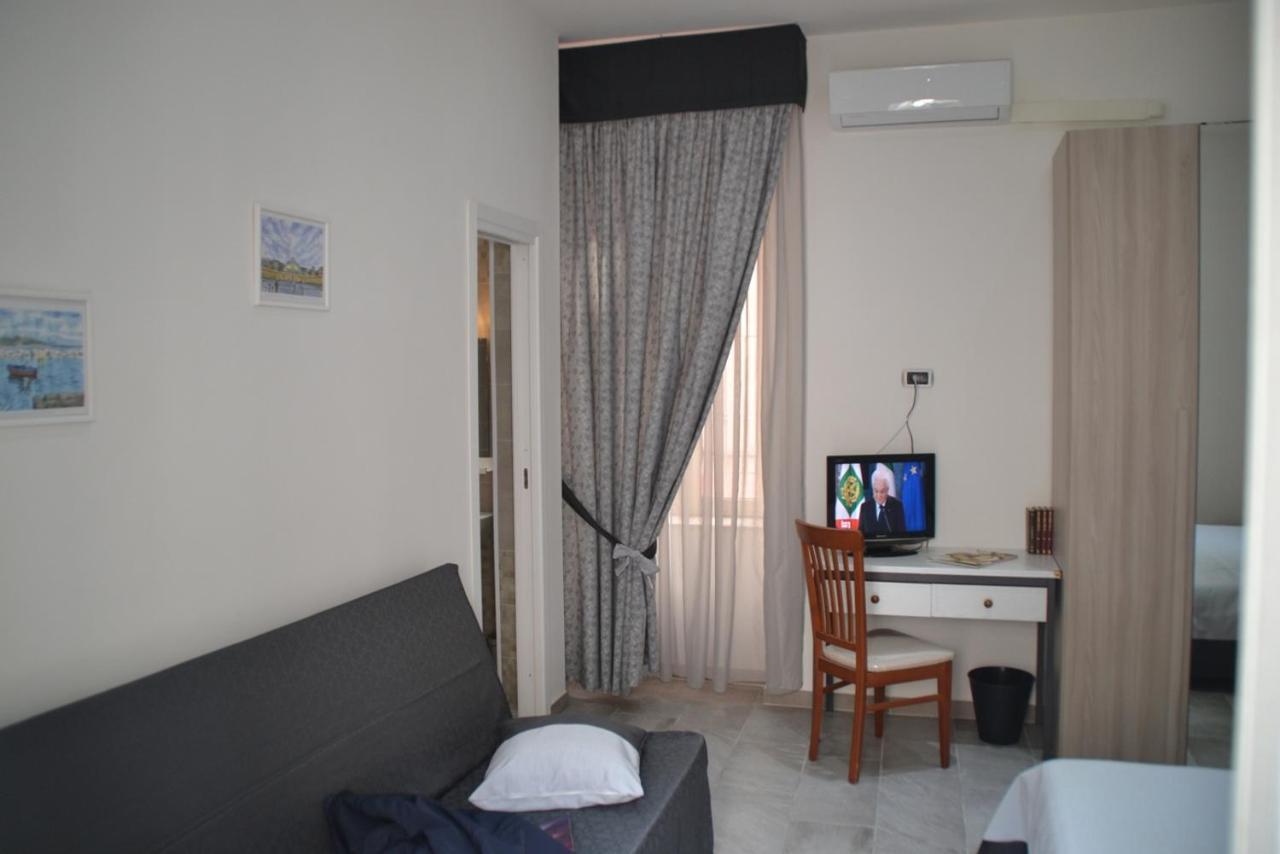 2 Passi A * Naples